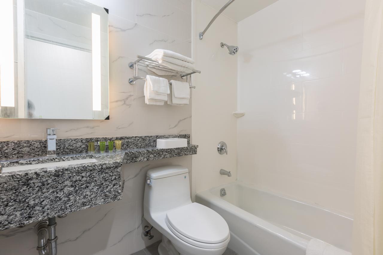 Hotel Ninety Five - Jfk Airport Nowy Jork Zewnętrze zdjęcie