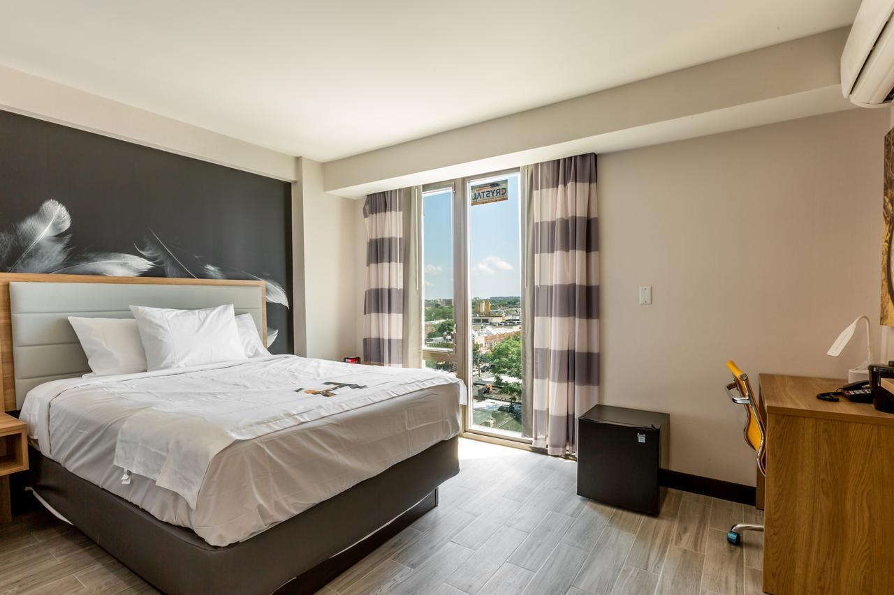 Hotel Ninety Five - Jfk Airport Nowy Jork Zewnętrze zdjęcie